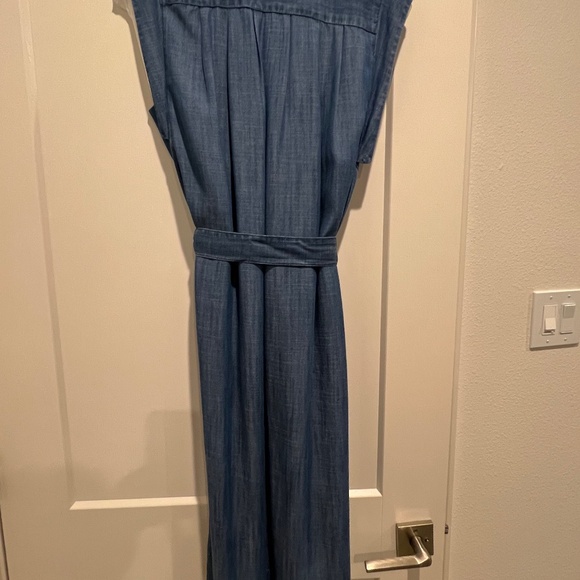 Banana Republic Chambray Dress Size SMALL LIKE NEW - Picture 3 of 11